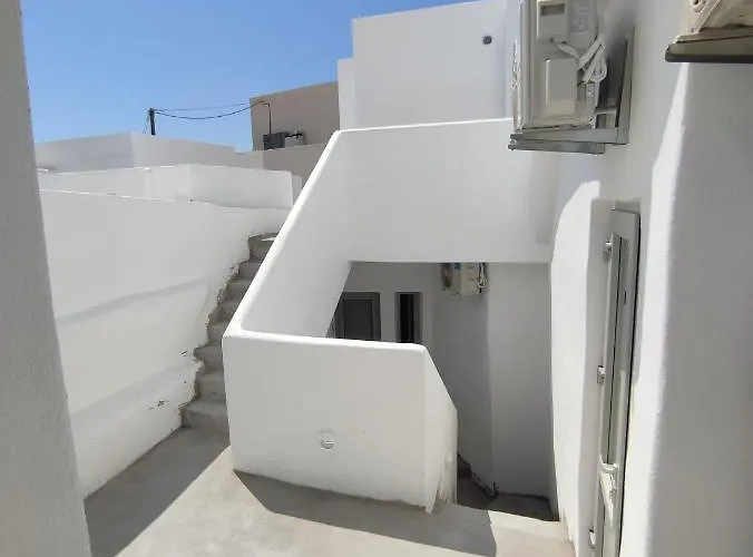 Blue Dome Fira (Santorini)