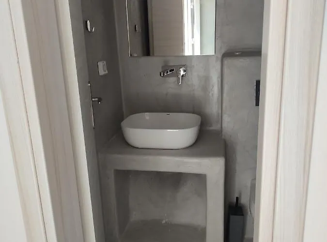 Blue Dome * Fira (Santorini)