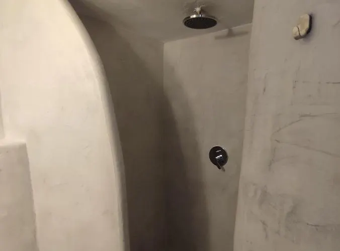 Oda ve Kahvaltı Blue Dome Fira (Santorini)