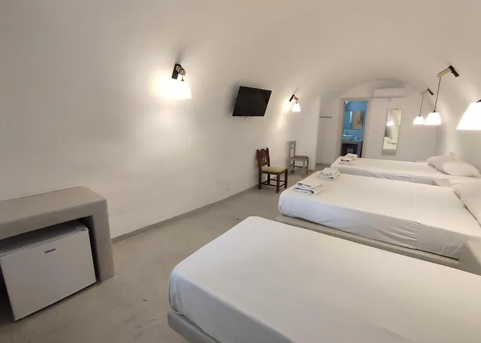 Blue Dome Oda ve Kahvaltı *